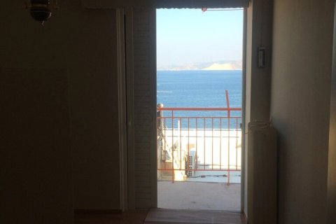 3 dormitorios Apartment en Piraeus, Greece No. 54589 4