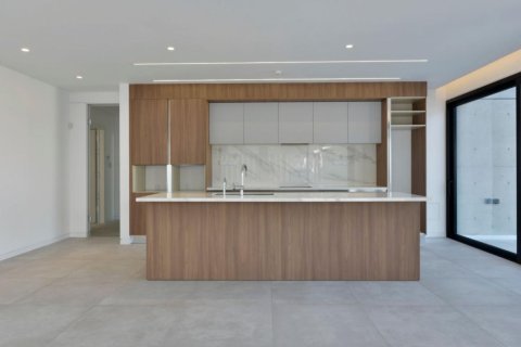 3 dormitorios Apartment en Limassol, Cyprus No. 51150 3