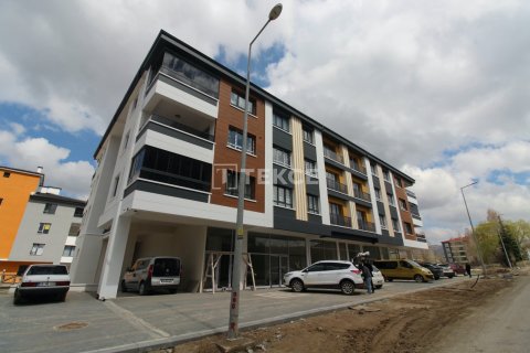 4+1 Apartment in Ankara, Turkey No. 54179 2