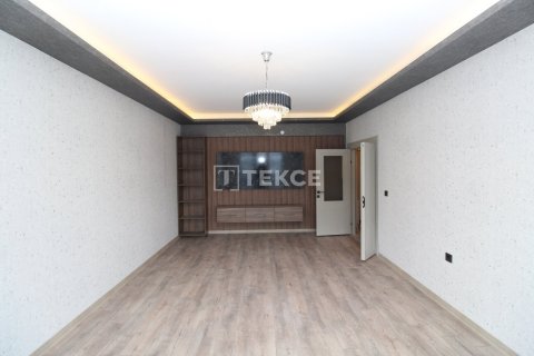 4+1 Apartment in Ankara, Turkey No. 54179 7