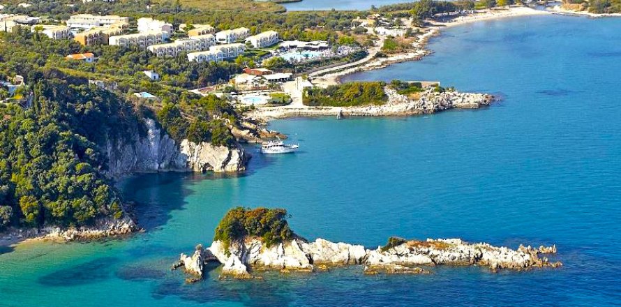 4010m² Land à Corfu, Greece No. 58846