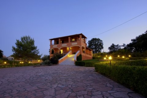 3 dormitorios House en Corfu, Greece No. 59047 20