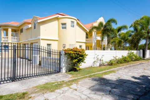 5 bedrooms Villa in Frigate Bay, Saint Kitts and Nevis No. 61483 1