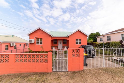 3 bedrooms Villa in Saint Peter's, Saint Kitts and Nevis No. 61482 1