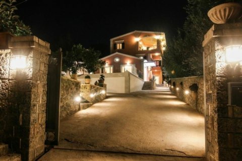 5 bedrooms Villa in Central Macedonia, Greece No. 48809 9