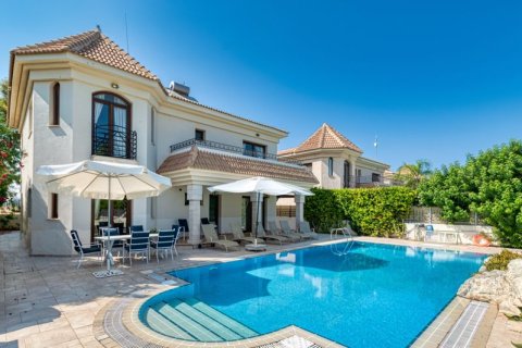 4 dormitorios Villa en Paralimni, Cyprus No. 37058 30