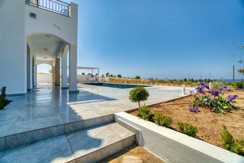 3 dormitorios House en Kissonerga, Cyprus No. 31233 2