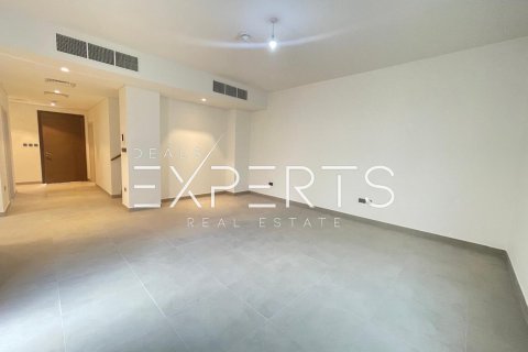 4 bedrooms Villa on the Yas Island, UAE No. 45830 3