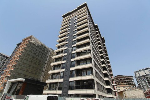 3+1 Apartment in Istanbul, Turkey No. 12165 27