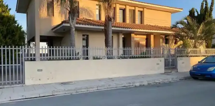 3 bedrooms House in Kiti, Cyprus No. 29341