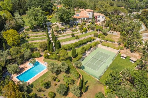 11 bedrooms Villa in Mougins, France No. 67201 1