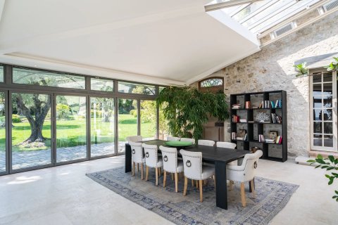 11 bedrooms Villa in Mougins, France No. 67201 11