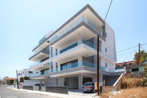 2 dormitorios Apartment en Agios Athanasios, Cyprus No. 65994 9