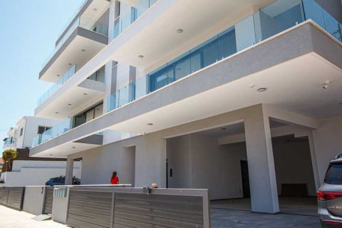 2 dormitorios Apartment en Agios Athanasios, Cyprus No. 65994 7