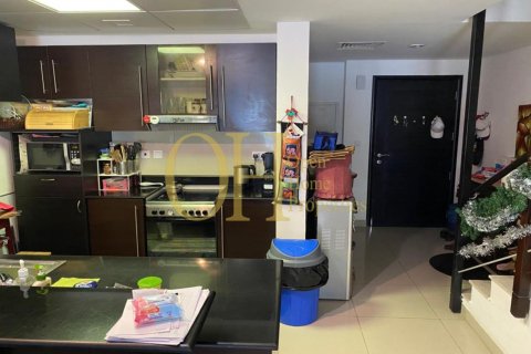 3 bedrooms Townhouse in Al Reef, UAE No. 9204 7