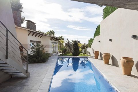 4 dormitorios House en Blanes, Spain No. 25282 14