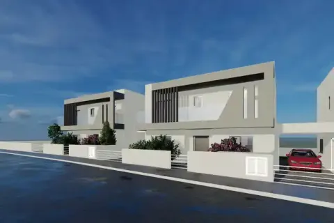 4 bedrooms House in Kato Polemidia, Cyprus No. 29428 1