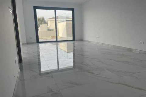 5 dormitorios House en Germasogeia, Cyprus No. 66526 11