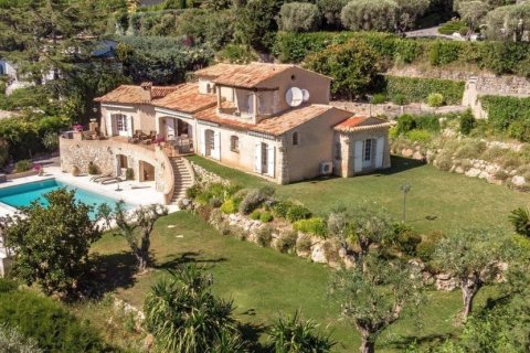 4 bedrooms Villa in Mougins, France No. 68084 1