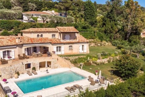 4 bedrooms Villa in Mougins, France No. 68084 3