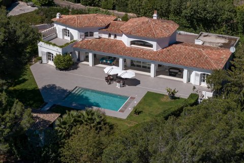 4 bedrooms Villa in Mougins, France No. 68074 11