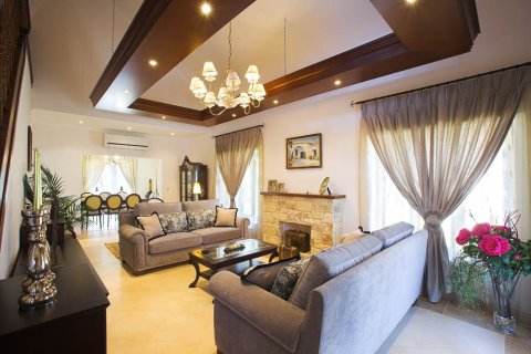 4 dormitorios House en Limassol, Cyprus No. 73488 6