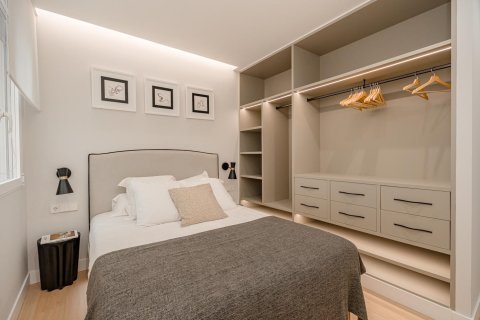 102m² Appartement à Madrid, Spain No. 26864 5