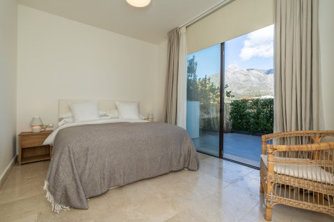 5 bedrooms House in Marbella, Spain No. 27284 23