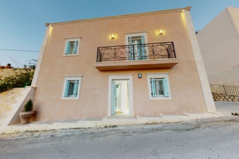 3 bedrooms Villa in Heraklion, Greece No. 64795 2