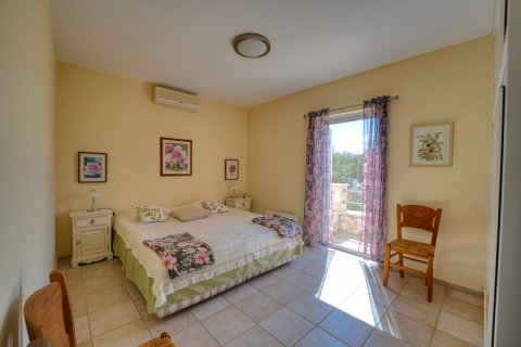 3 bedrooms Villa in Chania, Greece No. 64793 23