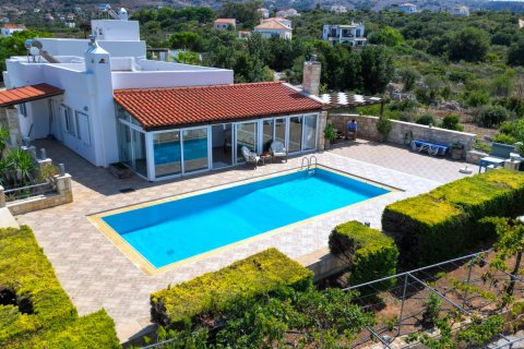 3 bedrooms Villa in Chania, Greece No. 64793 4