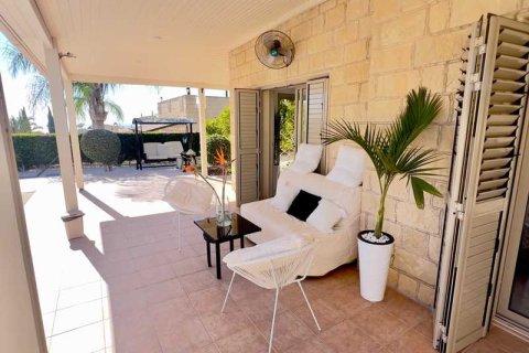 3 bedrooms Villa in Pegeia, Cyprus No. 62490 6