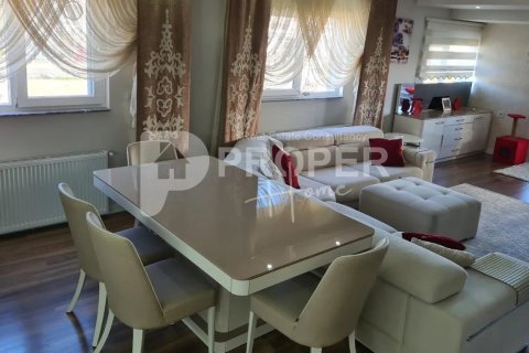 4 rooms Appartement à Konyaalti, Turkey No. 10835 9