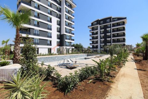 3+1 Apartment in Aksu, Turkey No. 17061 6