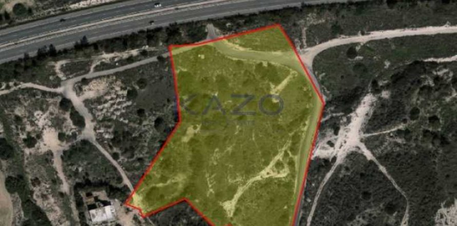 16846m² Land in Agios Tychonas, Cyprus No. 64747