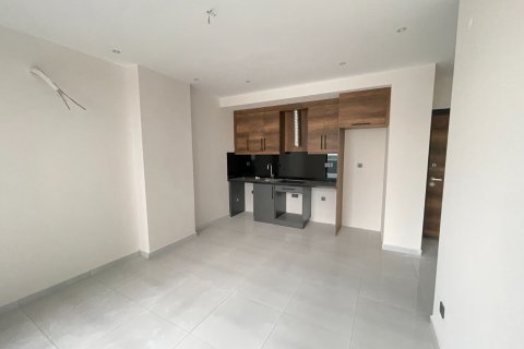 2+1 Apartment en Mahmutlar, Turkey No. 12778 2