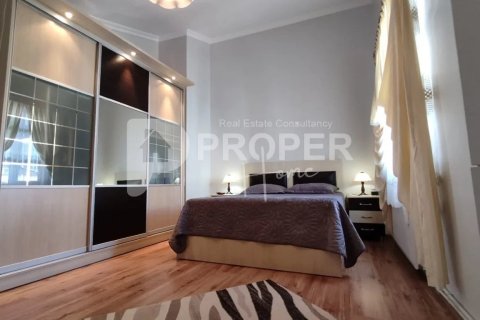 5 rooms Apartment in Konyaalti, Turkey No. 12740 12