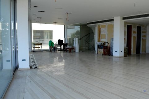 750m² Commercial property en Athens, Greece No. 49667 4