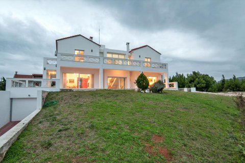 7 bedrooms House in Marathon, Greece No. 60007 1