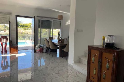 4 bedrooms Villa in Germasogeia, Cyprus No. 63263 7