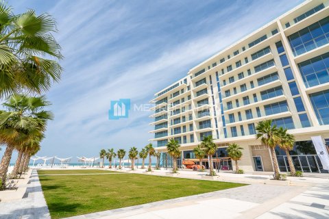 2 bedrooms Apartment on the Saadiyat Cultural District, UAE No. 7759 1