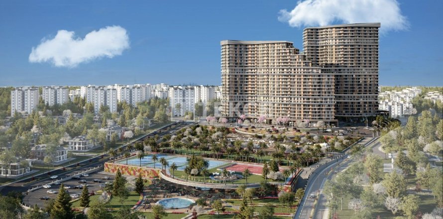 Квартира 5+1 в Бююкчекмедже, Турция №11188