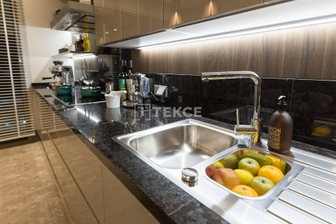 5+2 Apartment en Istanbul, Turkey No. 11204 27