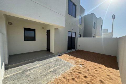 3 bedrooms Townhouse on the Yas Island, UAE No. 7607 16