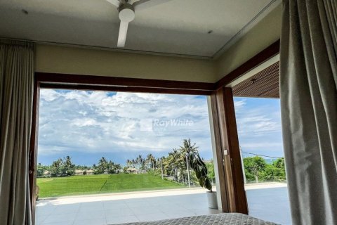 4 bedrooms Villa in Kediri, Indonesia No. 22696 9