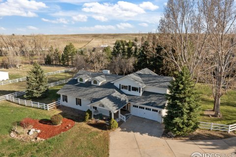 4 bedrooms House in Longmont, USA No. 61997 29