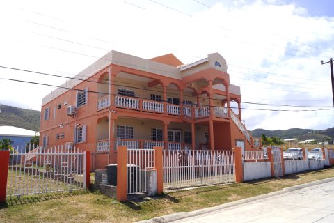 663.14m² Villa en Basseterre, Saint Kitts and Nevis No. 61434 2