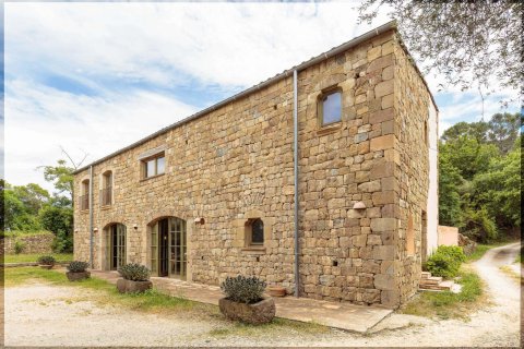 5 dormitorios House en Girona, Spain No. 25363 5