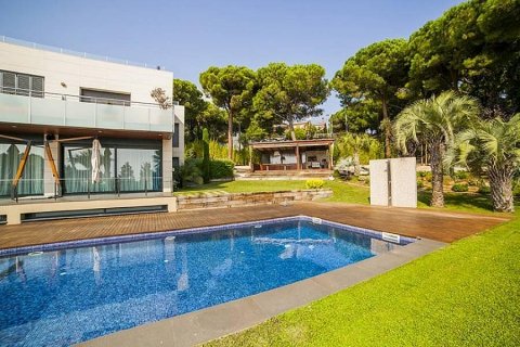 6 bedrooms House in San Andres, Spain No. 25255 12