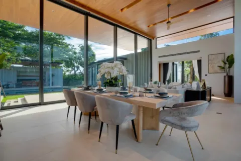 4 bedrooms Villa in Phuket, Thailand No. 2794 4